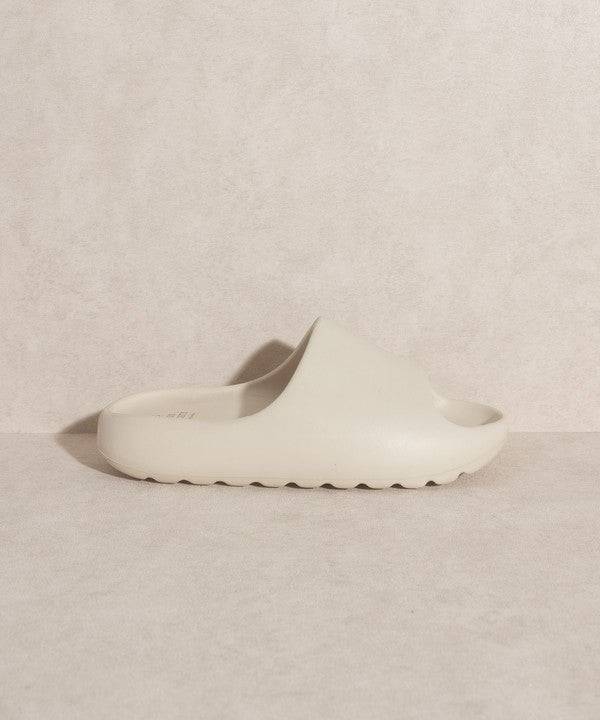 Oasis Society Wyatt Comfort Slides BEIGE