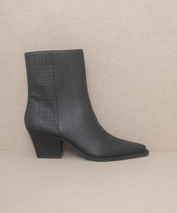 Oasis Society Miley Alligator Print Booties BLACK