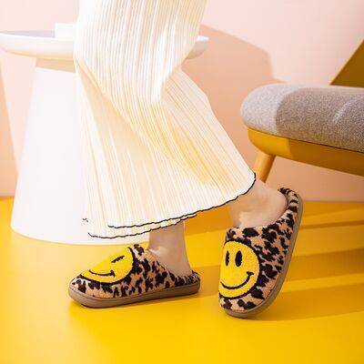 Cat’s Meow Smiley Slippers