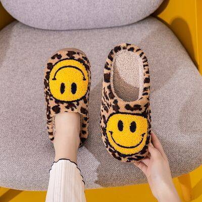 Cat’s Meow Smiley Slippers LEOPARD